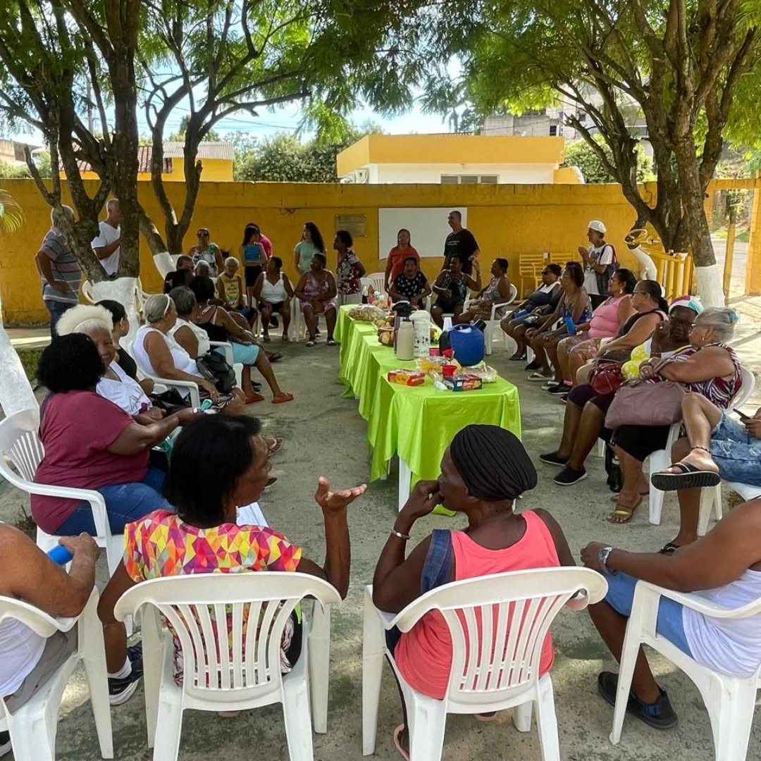 Café compartilhado promove integração e acolhimento para os idosos no Centro de Convivência