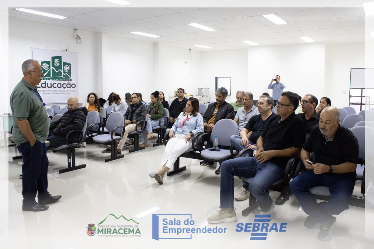PREFEITURA MUNICIPAL REALIZA REUNIÃO SOBRE CONTRATA + BRASIL